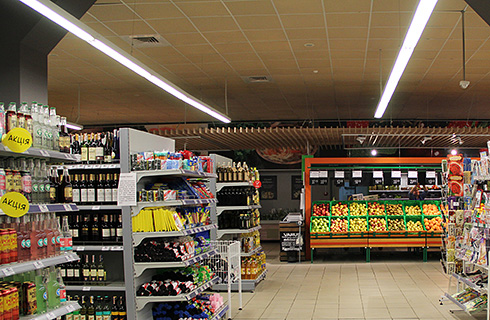Светильники в супермаркете